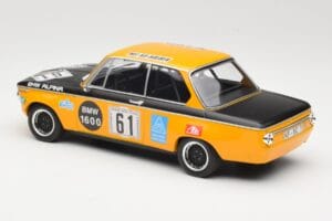 BMW 1600-2 BMW Alpina #61 R. Herzog / N. Lauda DNF 6 Hours Nurburgring 1970 Minichamps 1:18 155702661 Metall – Bild 5 von 6