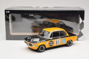 BMW 1600-2 BMW Alpina #61 R. Herzog / N. Lauda DNF 6 Hours Nurburgring 1970 Minichamps 1:18 155702661 Metall – Bild 6 von 6