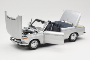 BMW 1600 Cabriolet Silber Minichamps 1:18 80430145819 Metall – Bild 2 von 8