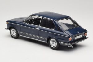BMW 1600 Touring Blau Minichamps 1:18 80430145823 Metall – Bild 7 von 8