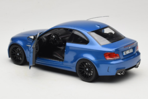 BMW 1M Coupe E82 Blue Metallic Minichamps 1:18 110020025 Metall – Bild 5 von 8