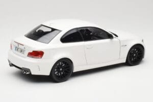 BMW 1M Coupe E82 Weiss Minichamps 1:18 110020022 Metall – Bild 3 von 8