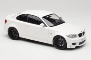 BMW 1M Coupe E82 Weiss Minichamps 1:18 110020022 Metall – Bild 6 von 8
