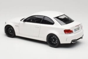 BMW 1M Coupe E82 Weiss Minichamps 1:18 110020022 Metall – Bild 7 von 8