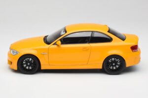 BMW 1M Coupe E82 Gelb Minichamps 1:18 110020026 Metall – Bild 4 von 8