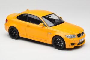 BMW 1M Coupe E82 Gelb Minichamps 1:18 110020026 Metall – Bild 6 von 8