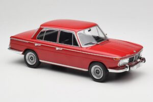 BMW 2000 121 Rot MCG 1:18 MCG18543 Metall – Bild 4 von 6