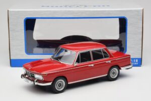 BMW 2000 121 Rot MCG 1:18 MCG18543 Metall – Bild 6 von 6