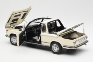 BMW 2002 Baur Cabriolet E10 Chamonix Weiss AUTOart 1:18 70532 Metall – Bild 5 von 8