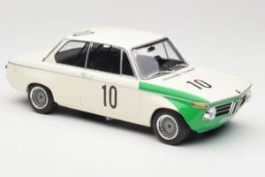 BMW 2002 Tii E10 #10 H. Hahne / D. Quester Winners Nürburgring 1968 Minichamps 1:18 155682710 Metall – Bild 4 von 6