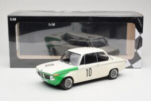 BMW 2002 Tii E10 #10 H. Hahne / D. Quester Winners Nürburgring 1968 Minichamps 1:18 155682710 Metall – Bild 6 von 6