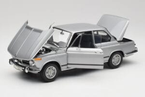 BMW 2002 Tii Polaris Silber AUTOart 1:18 80430146517 Metall – Bild 2 von 8