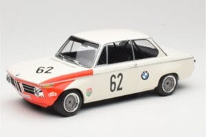 BMW 2002 tiK BMW AG #1 H. Hahne / D. Quester Class Winner Guards International 6 Hours Brands Hatch 1969 Minichamps 1:18 1556