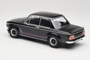 BMW 2002 Turbo Schwarz Minichamps 1:18 155026204 Metall – Bild 5 von 6