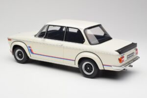 BMW 2002 Turbo E10 Chamonix Weiss Otto 1:12 G077 Resin – Bild 4 von 5