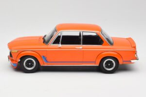 BMW 2002 Turbo Orange Minichamps 1:18 155026202 Metall – Bild 3 von 6