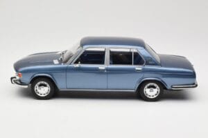 BMW 2500 E3 Blue Metallic BoS Models 1:18 BOS030 Resin – Bild 3 von 6