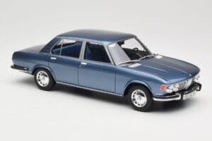BMW 2500 E3 Blue Metallic BoS Models 1:18 BOS030 Resin – Bild 4 von 6