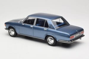 BMW 2500 E3 Blue Metallic BoS Models 1:18 BOS030 Resin – Bild 5 von 6