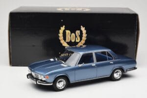BMW 2500 E3 Blue Metallic BoS Models 1:18 BOS030 Resin – Bild 6 von 6