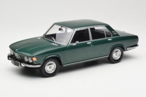 BMW 2500 E3 Green Metallic Minichamps 1:18 155029201 Metall