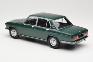 BMW 2500 E3 Green Metallic Minichamps 1:18 155029201 Metall – Bild 5 von 6