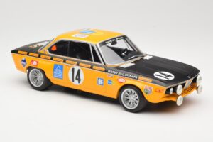 BMW 2800 CS BMW Alpina #14 H. Kelleners / G. Huber Winners 24 Hours of Spa 1970 Minichamps 1:18 155702714 Metall – Bild 4 von 6