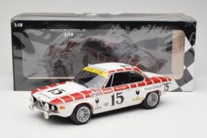 BMW 2800 CS E9 #15 Team Marabout Gaye / S. Braillard 24 Hours of Spa 1972 Minichamps 1:18 155722715 Metall – Bild 6 von 6