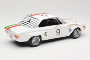 BMW 2800 CS E9 #9 Castrol BMW T. Moorkens / E. Haxhe 24 Hours of Spa 1971 Minichamps 1:18 155712709 Metall – Bild 2 von 6