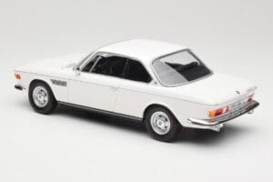 BMW 2800 CS E9 Weiss Minichamps 1:18 155028030 Metall – Bild 5 von 6