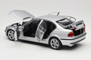 BMW 3 Series E46 Silber UT Models 1:18 80439421535 Metall – Bild 5 von 8