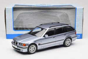 BMW 3 Series E36 Touring Blue Metallic MCG 1:18 MCG18365 Metall – Bild 6 von 6