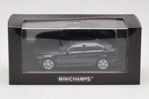 BMW 3 Series E90 Dark Blue Metallic Minichamps 1:43 80420392151-R Metall – Bild 5 von 5