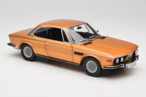 BMW 3.0 CSi E9 Gold Metallic Minichamps 1:18 180029027 Metall – Bild 6 von 8