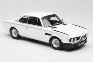 BMW 3.0 CSL E9 Chamonix White Otto 1:18 OT1145 Resin – Bild 4 von 6