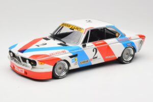 BMW 3.0 CSL E9 #2 Luigi Racing A. de Fierlant / P. Xhenceval Winners 24 Hours of Spa 1975 Minichamps 1:18 155752602 Metall