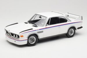 BMW 3.0 CSL E9 Weiss Minichamps 1:18 155028136 Metall