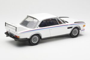 BMW 3.0 CSL E9 Mit Spoiler-Set Weiss Minichamps 1:18 180029021 Metall – Bild 3 von 8