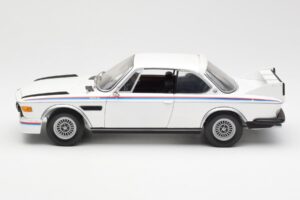 BMW 3.0 CSL E9 Mit Spoiler-Set Weiss Minichamps 1:18 180029021 Metall – Bild 4 von 8