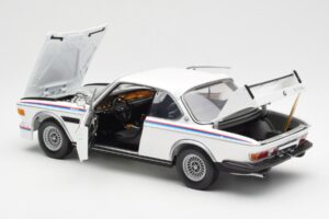 BMW 3.0 CSL E9 Mit Spoiler-Set Weiss Minichamps 1:18 180029021 Metall – Bild 5 von 8
