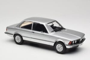 BMW 320 E21 Silber Minichamps 1:18 107024200 Resin – Bild 4 von 6