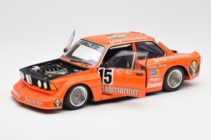 BMW 320i #15 Jägermeister H-J. Stuck Winner DRM Eifelrennen 1977 Minichamps 1:18 180772115 Metall – Bild 2 von 8