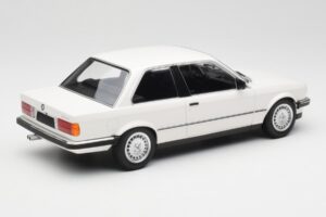 BMW 323i E21 Weiss Minichamps 1:18 155026005 Metall – Bild 2 von 6