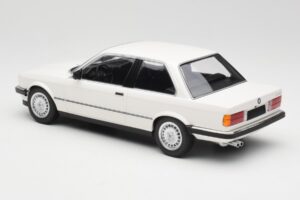 BMW 323i E21 Weiss Minichamps 1:18 155026005 Metall – Bild 5 von 6