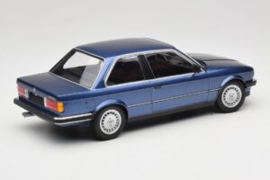 BMW 323i E30 Blue Metallic Minichamps 1:18 155026002 Metall – Bild 2 von 6