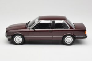 BMW 323i E30 Dark Red Metallic Minichamps 1:18 155026007 Metall – Bild 3 von 6