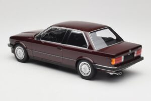 BMW 323i E30 Dark Red Metallic Minichamps 1:18 155026007 Metall – Bild 5 von 6