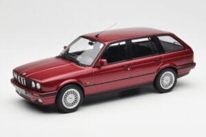 BMW 325i E30 Touring Rot Metallic Norev 1:18 183218 Metall