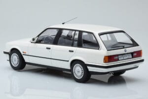 BMW 325i E30 Touring Weiss Limitierte Auflage Norev 1:18 183217 Metall – Bild 5 von 6