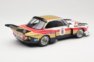 BMW 3.5 CSL E9 Hermetite #8 J. Fitzpatrick / T. Walkinshaw 1000 km Nurburgring 1976 Minichamps 1:18 155762608 Metall – Bild 2 von 6